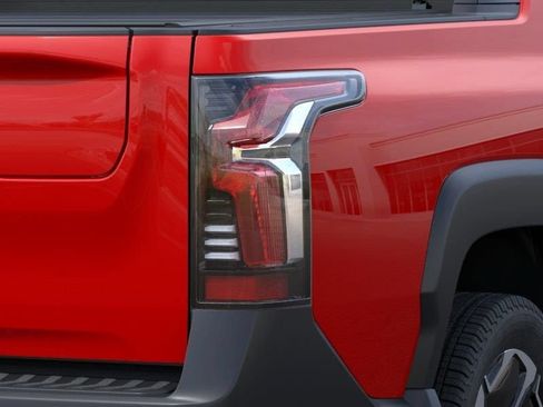 New 2026 Chevrolet Silverado EV LT AWD/4WD image 11