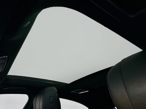 Used 2018 Mercedes-Benz S 560 Sedan image 32