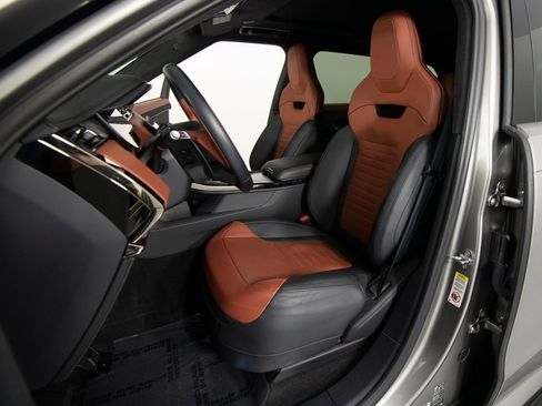 Used 2024 Land Rover Range Rover Sport image 28