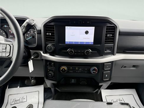 Used 2022 Ford F150 XLT w/ Trailer Tow Package image 16