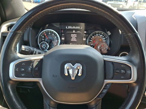 Used 2022 RAM 1500 Big Horn image 18