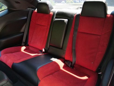 Used 2022 Dodge Challenger R/T Scat Pack RWD image 25