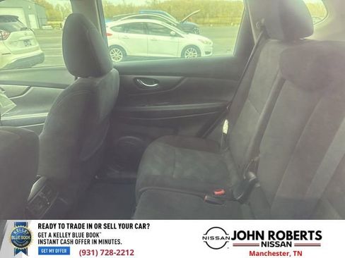 Used 2015 Nissan Rogue S image 10