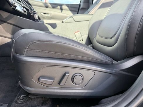 Certified 2025 Hyundai Tucson XRT AWD/4WD image 9