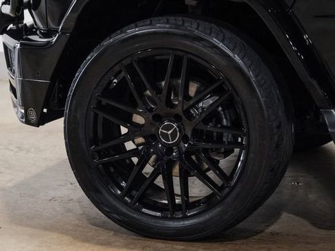 Used 2022 Mercedes-Benz G 550 w/ Exclusive Interior Package image 7