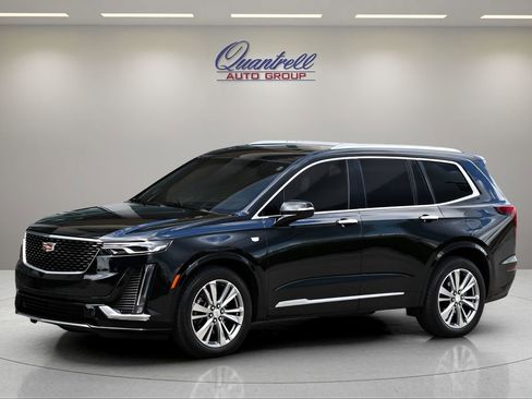 Certified 2023 Cadillac XT6 Premium Luxury w/ Technology Package FWD image 8