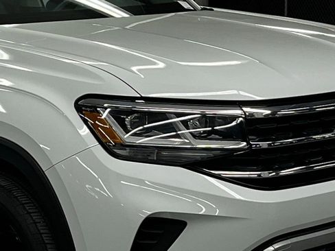 Certified 2023 Volkswagen Atlas SE w/ Black Wheel Package image 42
