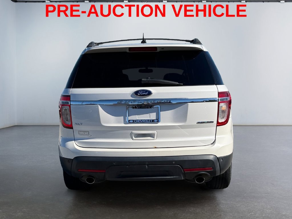 Used 2013 Ford Explorer XLT FWD image 4