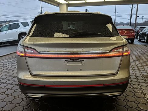 Certified 2023 Lincoln Nautilus FWD image 6