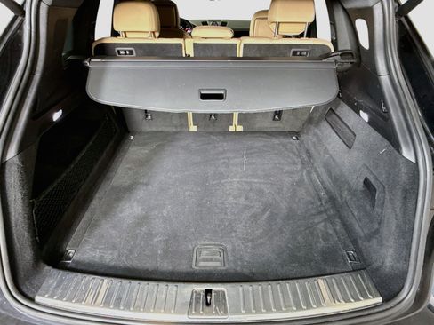 Used 2023 Porsche Cayenne AWD/4WD image 35