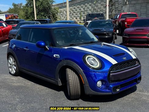 Used 2019 MINI Cooper S w/ Premium Package FWD image 8