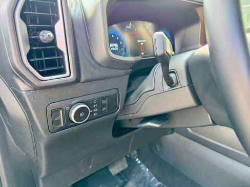 Certified 2025 Ford Bronco Sport Outer Banks w/ Outer Banks Tech Package+ AWD/4WD image 11