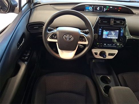 Used 2017 Toyota Prius Two w/ Carpet Mat Package image 13