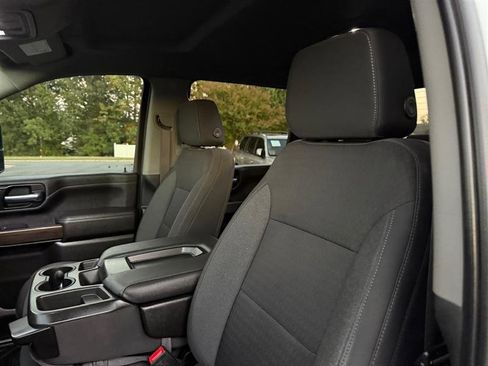 Used 2022 Chevrolet Silverado 2500 LT w/ Convenience Package image 24