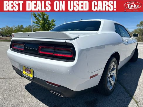Used 2021 Dodge Challenger SXT RWD image 3