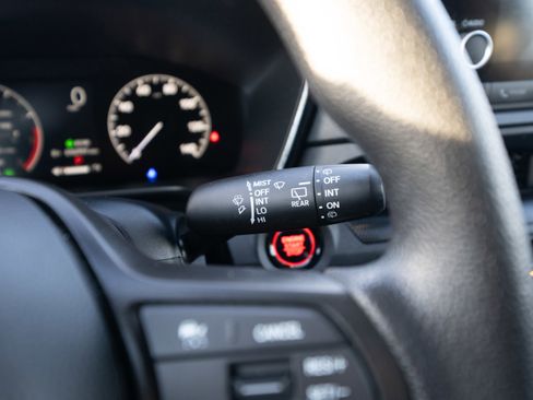 Certified 2025 Honda CR-V LX image 14