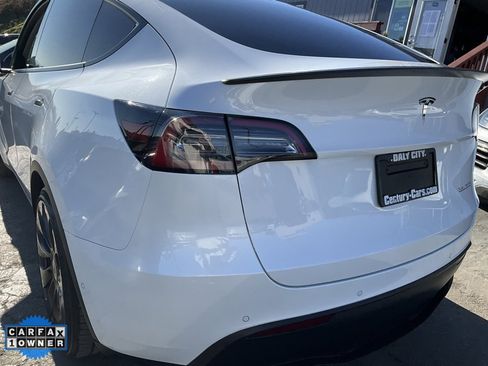 Used 2022 Tesla Model Y Performance image 86