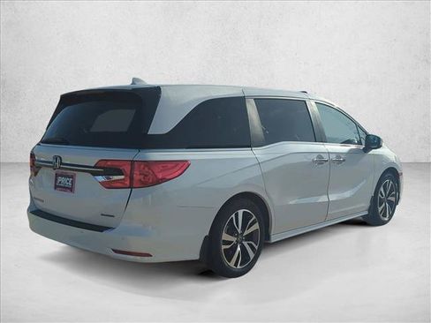 Used 2024 Honda Odyssey Touring image 5