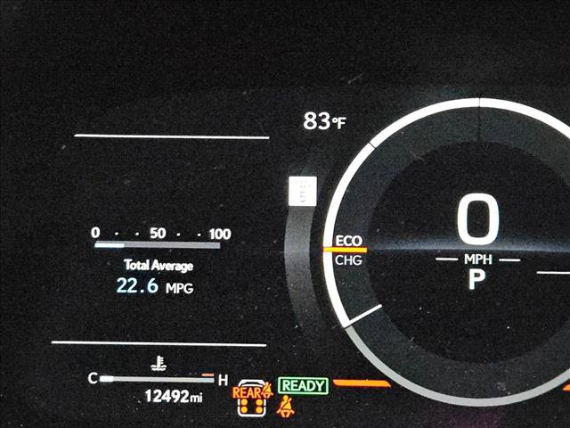 Used 2025 Lexus TX 500h AWD w/ Technology Package image 10