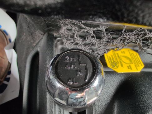 Used 2018 Jeep Wrangler Unlimited Sport image 26