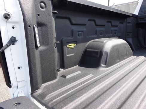 Used 2023 GMC Sierra 1500 Pro w/ Graphite Edition AWD/4WD image 28