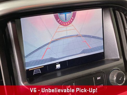 Used 2019 Chevrolet Colorado LT w/ LT Convenience Package RWD image 4