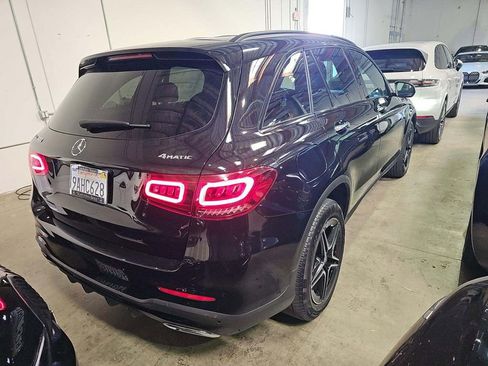 Used 2022 Mercedes-Benz GLC 300 4MATIC image 2
