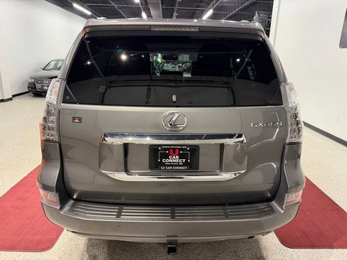 Used 2014 Lexus GX 460 w/ Premium Package AWD/4WD image 12