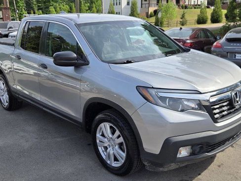 Used 2017 Honda Ridgeline RT image 4