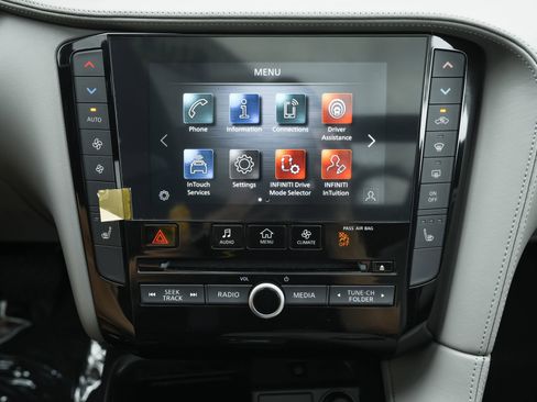 Used 2025 INFINITI QX50 Luxe image 14