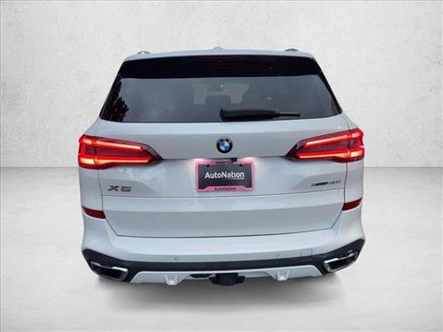 Used 2022 BMW X5 xDrive40i w/ M Sport Package image 7