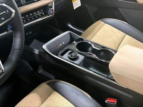 New 2026 Chevrolet Equinox ACTIV w/ Convenience Package III image 8