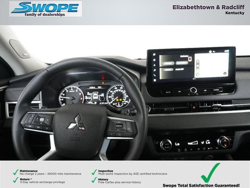 New 2025 Mitsubishi Outlander ES image 9