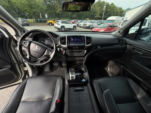 Used 2017 Honda Pilot Elite image 13