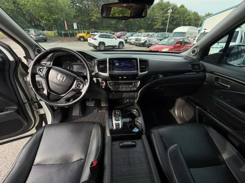 Used 2017 Honda Pilot Elite image 13