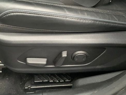 Used 2022 Hyundai Tucson Limited image 14