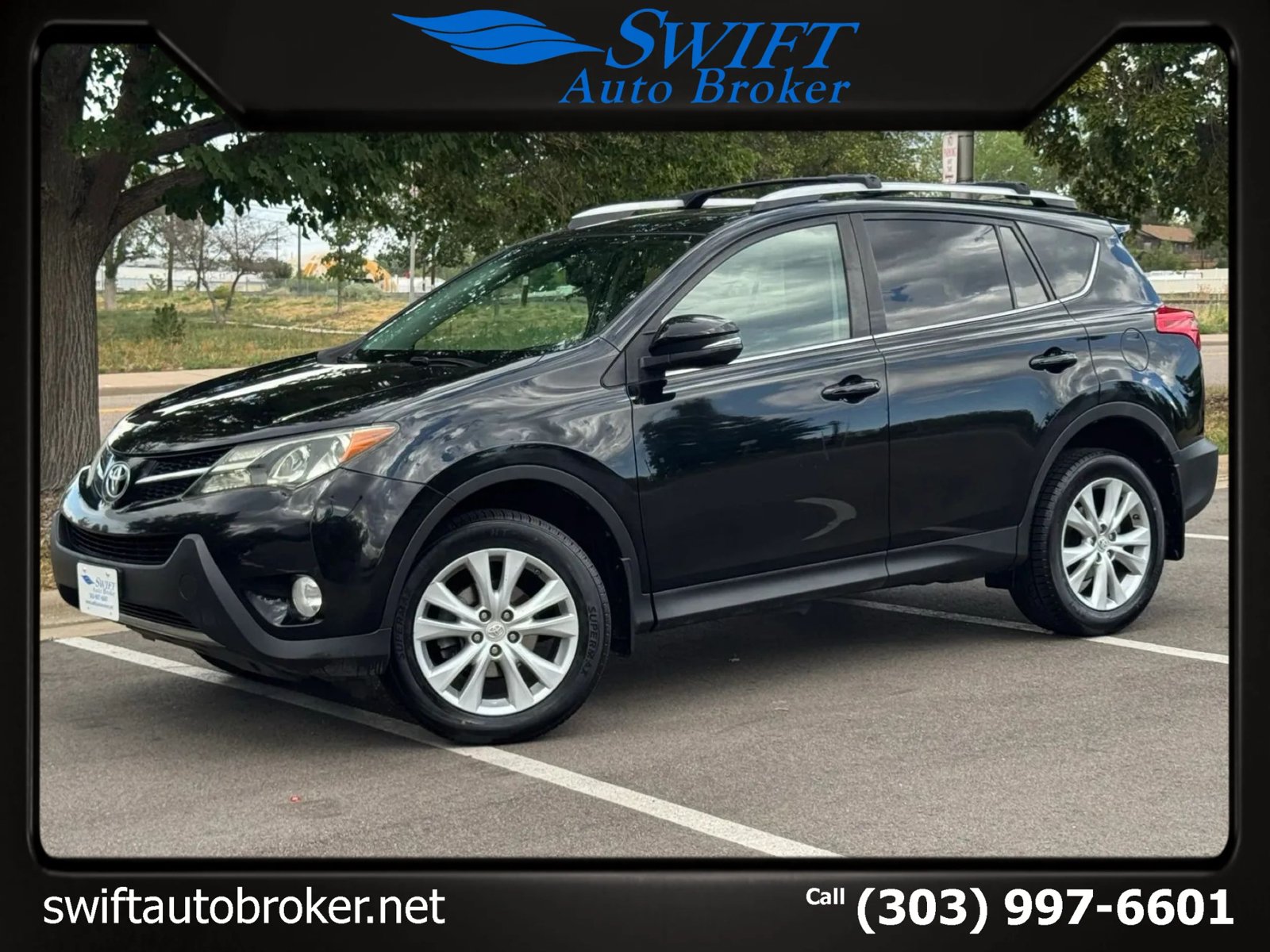 Used 2015 Toyota RAV4 Limited AWD/4WD image 1