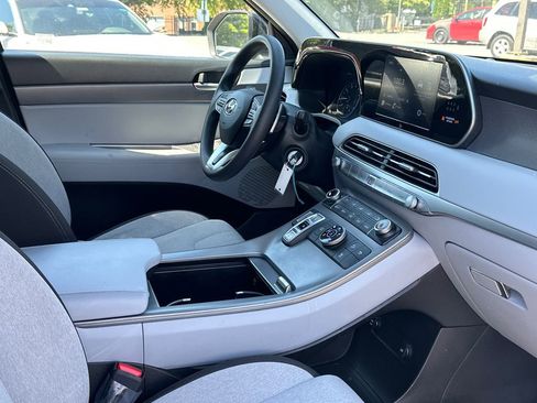 Used 2021 Hyundai Palisade SE AWD/4WD image 10