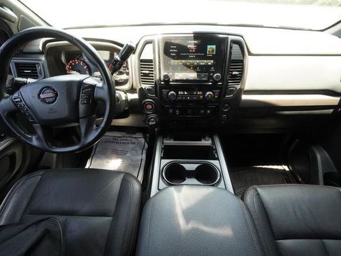 Used 2021 Nissan Titan PRO-4X w/ Pro-4x Convenience Package AWD/4WD image 27