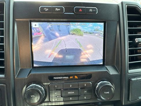 Used 2018 Ford F150 XL w/ Equipment Group 101A Mid AWD/4WD image 21