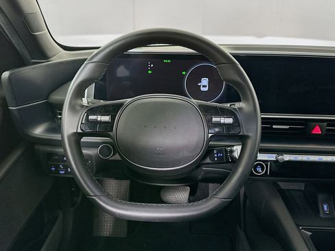 Used 2024 Hyundai Ioniq 6 SE image 18