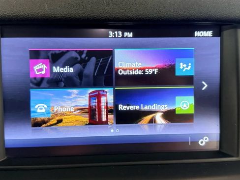 Used 2017 Land Rover Discovery Sport SE AWD/4WD image 25