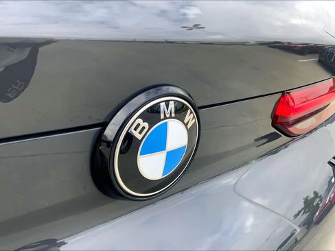 Used 2025 BMW X6 M Competition w/ Executive Package image 9