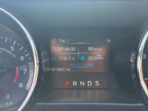Used 2015 Ford Mustang GT Premium RWD image 18