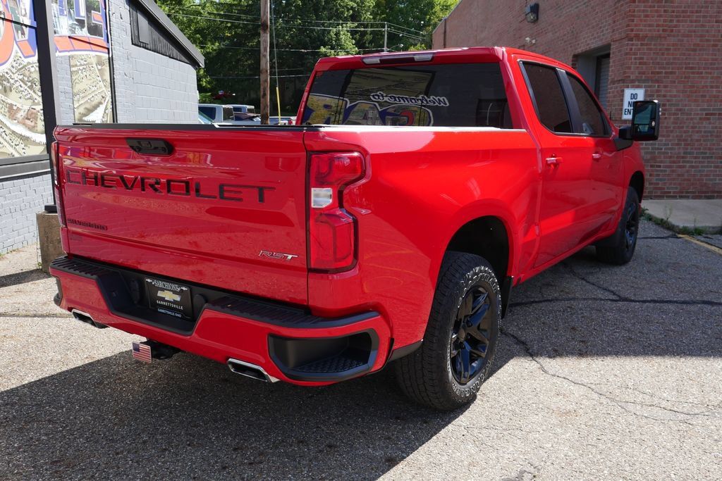 Used 2022 Chevrolet Silverado 1500 RST w/ Z71 Off-Road Package AWD/4WD image 4