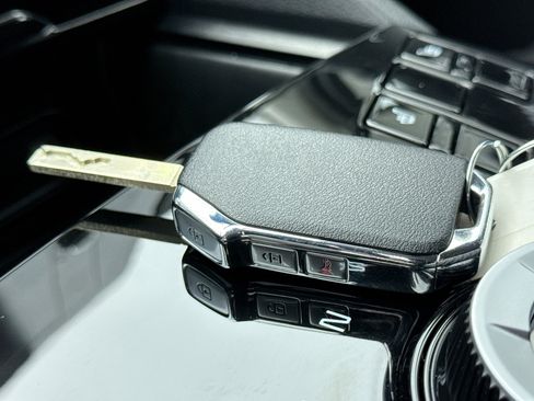 Used 2023 Kia Sportage LX image 21