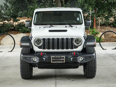 New 2026 Jeep Wrangler Unlimited Rubicon image 2
