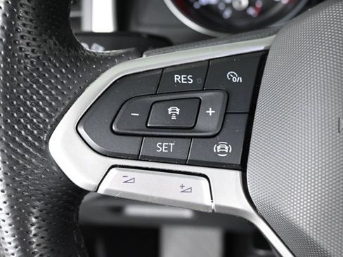 Certified 2021 Volkswagen Atlas SE w/ Panoramic Sunroof Package image 24