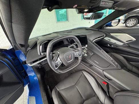 Used 2023 Chevrolet Corvette Stingray Preferred Conv w/ 2LT RWD image 15