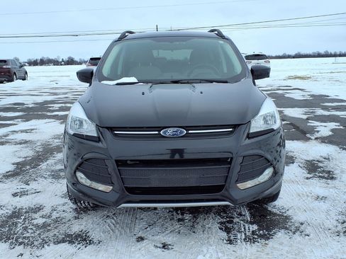 Used 2014 Ford Escape SE w/ Equipment Group 201A image 2